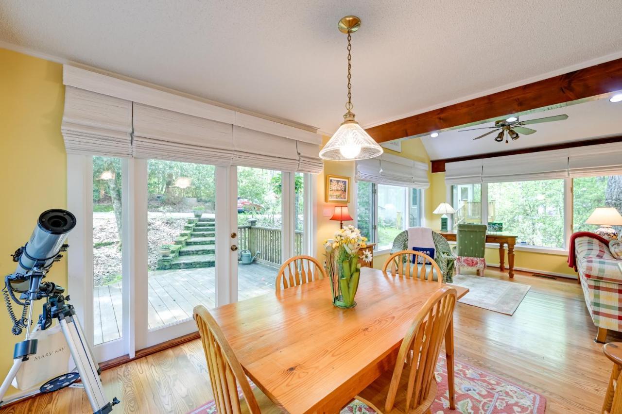 Smallwood Cute Highlands Home With Screened Porch! Kültér fotó